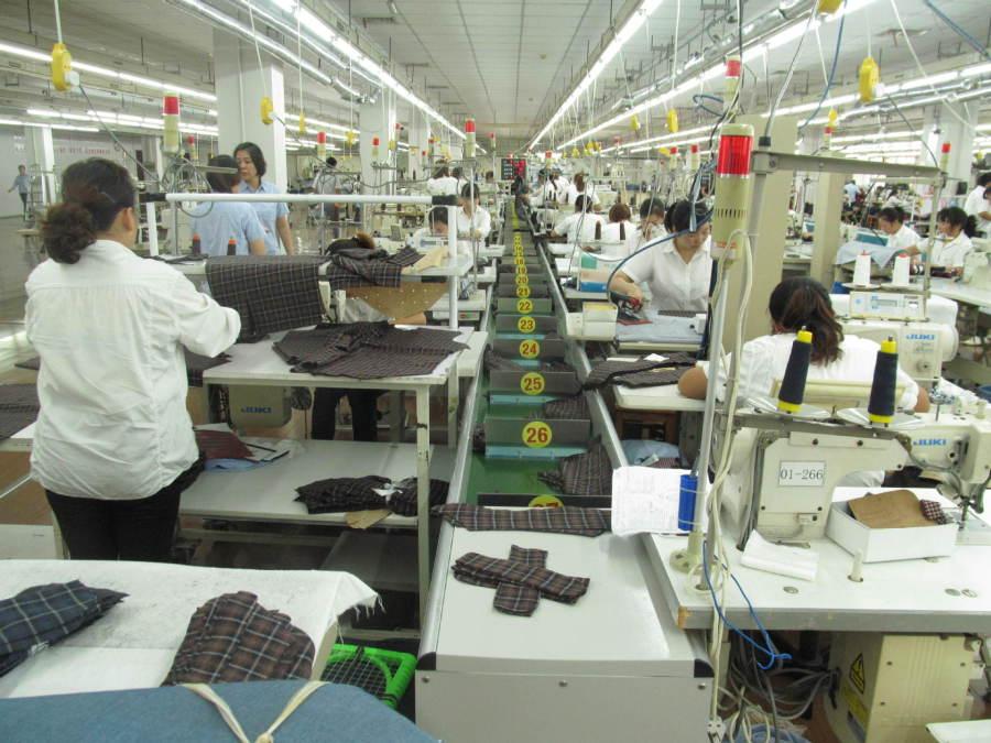 流水線(xiàn)上的代際更迭 為何年輕小伙遠(yuǎn)離工廠，機(jī)械電子行業(yè)面臨新挑戰(zhàn)